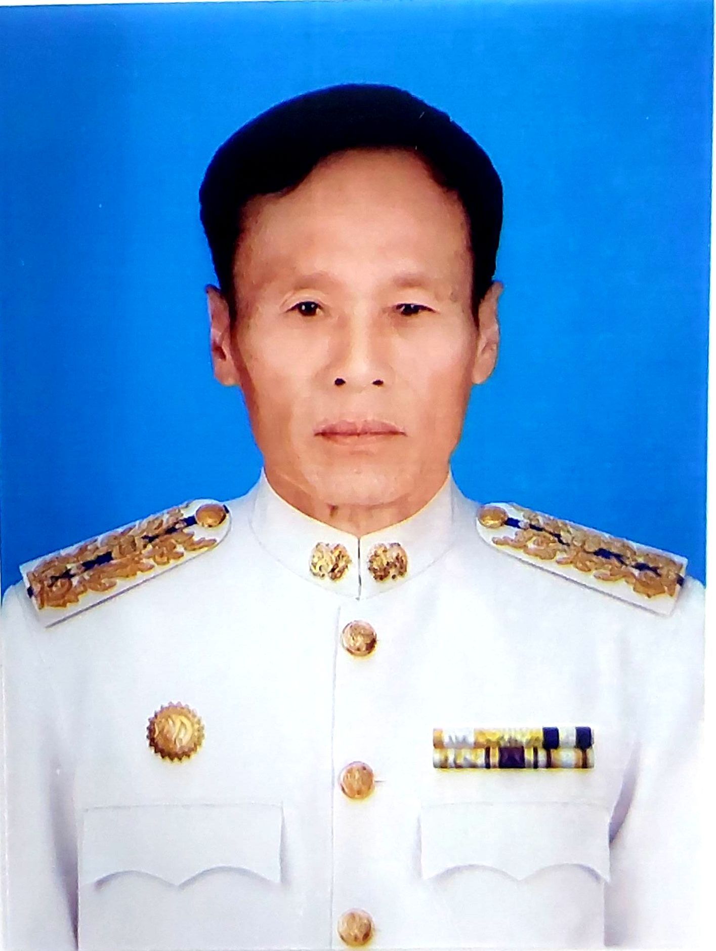 นายประสูติ  ไทยยินดี