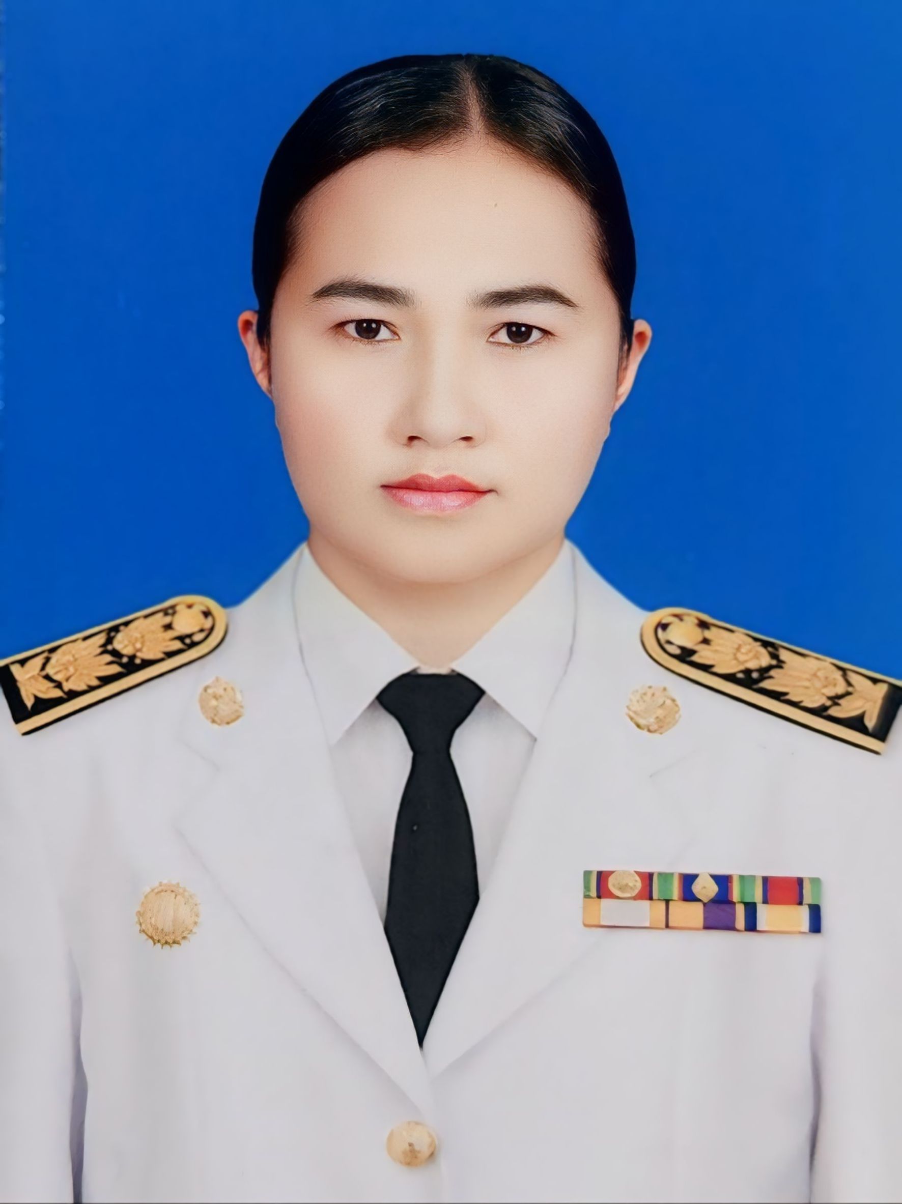 นางกนกวรรณ  ประทุมเงิน